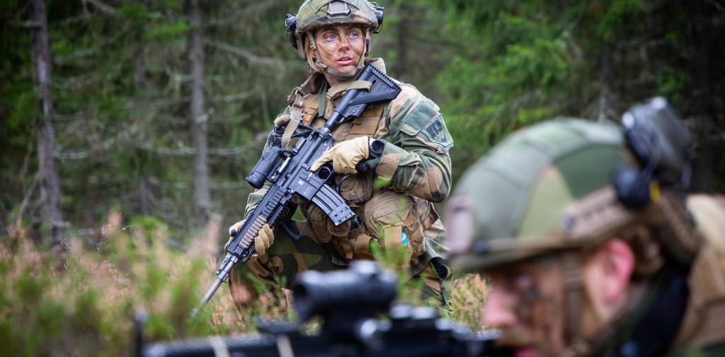 Hærens lagførerskole trener på stridsdrill 1