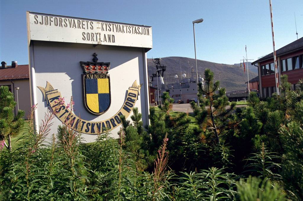 kystvaktskvadron nord´s hovedkvarterthe norwegian coastguard norths headquarters