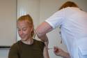 Soldater ved Garnisonen i Sør-Varanger får første vaksinedose.