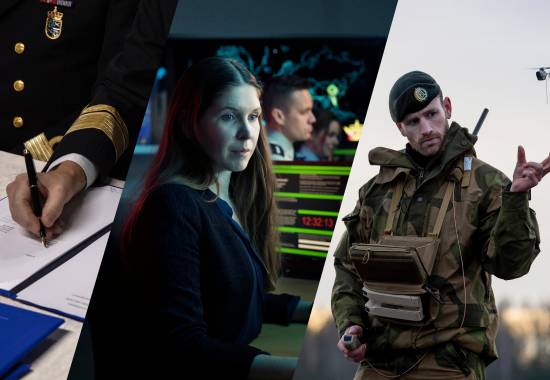 Instruktør utdannet på Base Rygge, ved Luftforsvarets flytaktiske skole tester på dronen Black Hornet  / Instructor at the Royal Norwegian Air Force Tactical Flying School preformes tests on Black Hornet drones