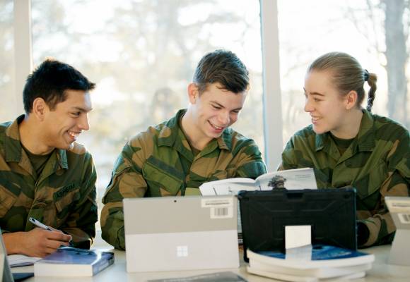 Kadetter ved Krigsskolen på Linderud 