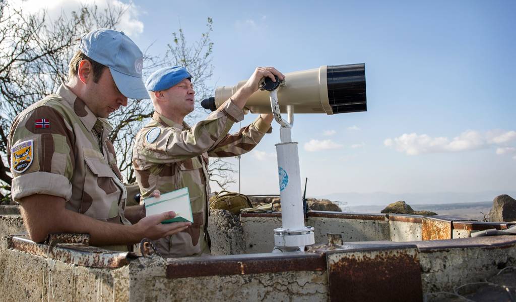 Norske FN-observatører på Golanhøyden.

//

Norwegian UN-observers at Golan.