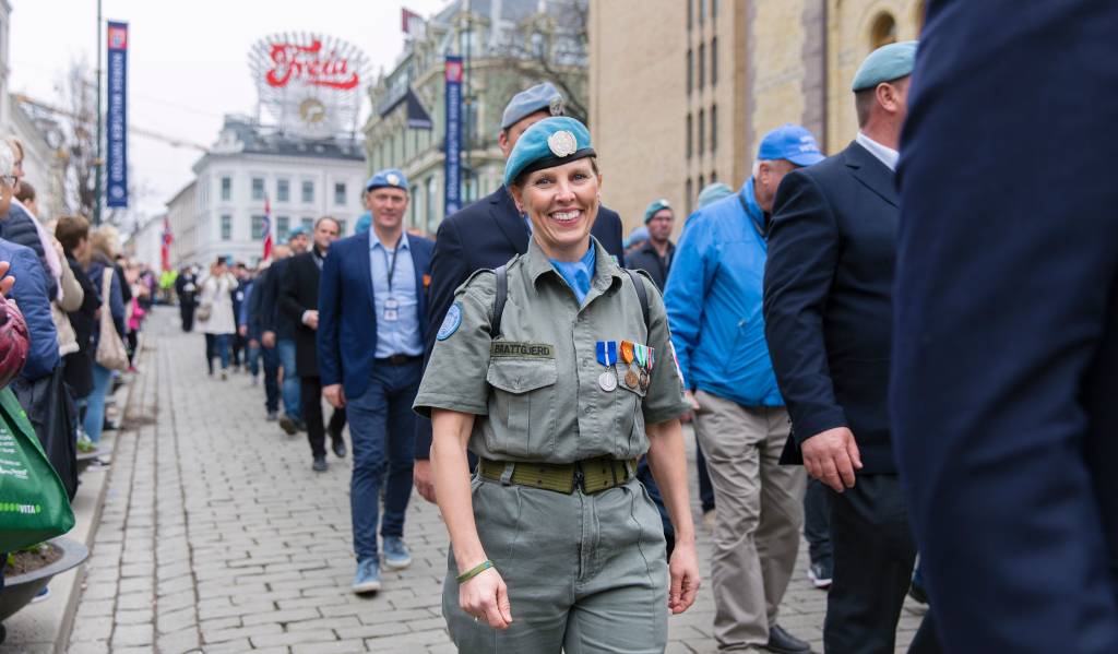 Parade under Norsk militær tattoo 2018 med veteraner under UNIFIL-jubileet 20. april 2018/ Parade during the Norwegian military tattoo 2018 with UNIFIL-veterans