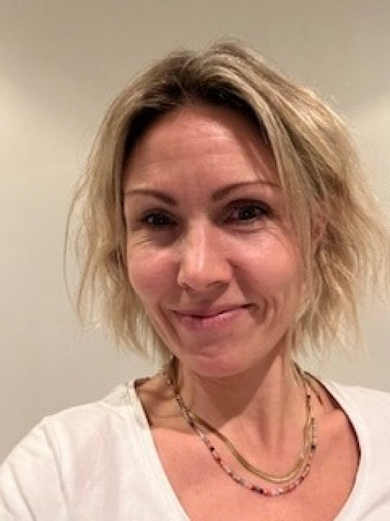 Larsson, Kristin kyrkjeeide - Pårørende til en veteran.jpg