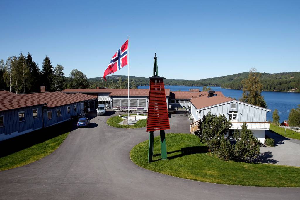 Eksteriør bilde av Forsvarets veteransenter på Bæreia / From Armed Forces veteran center at Bæreia